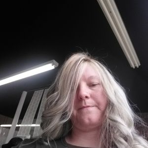 Meet your Posher, Tonya